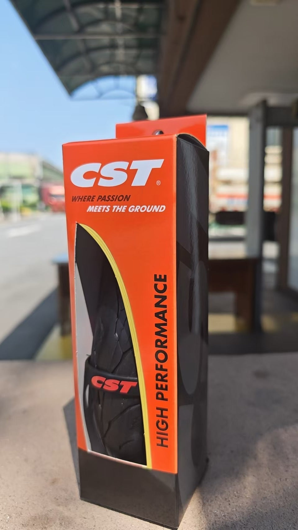 CST×DATI NEW タイヤ