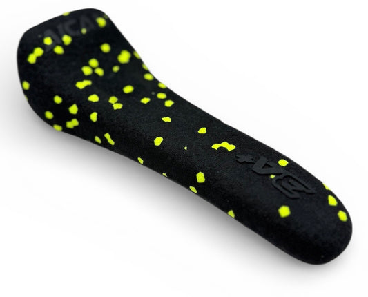 AICAN carbon saddle