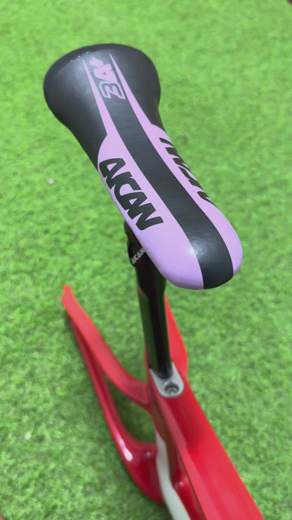 AICANカーボンサドル